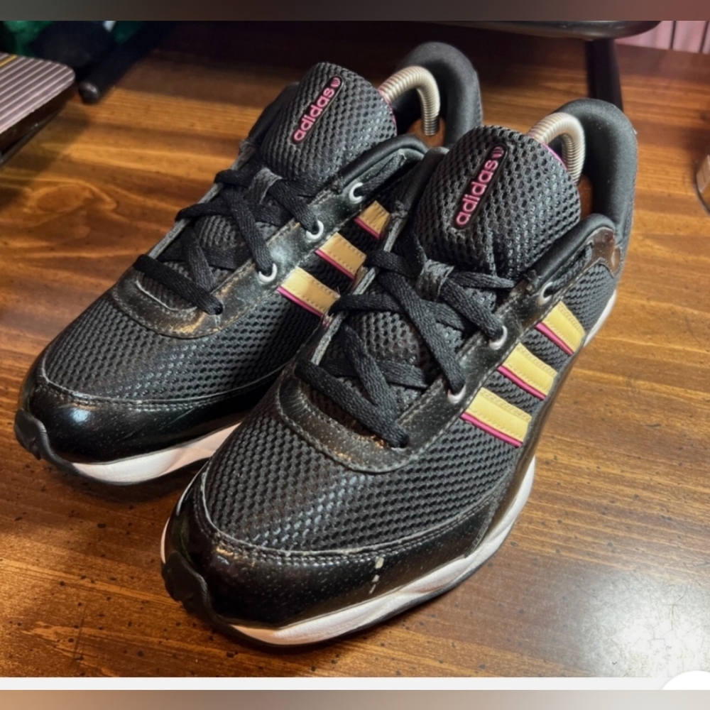 Adidas™ Patent Leather Trim Running Sneaker ~ Size 8